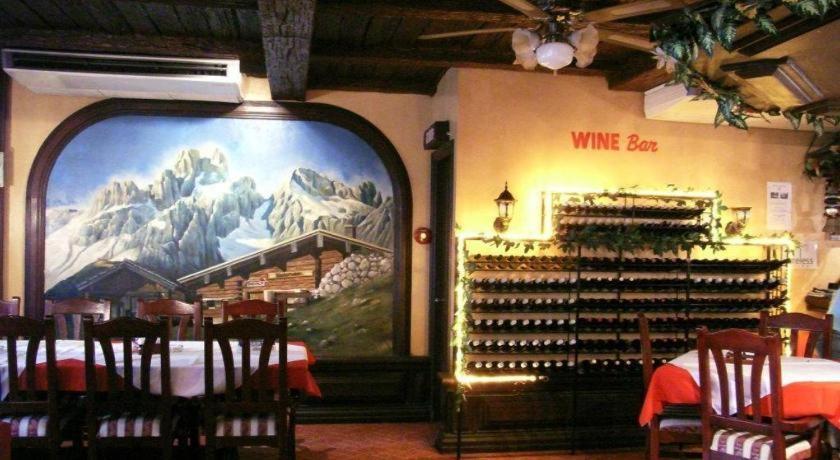 Swiss Chalet Angeles Dış mekan fotoğraf